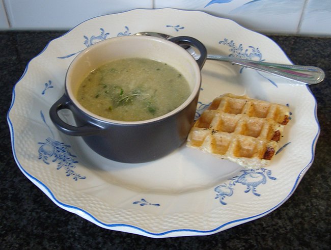 Hapje: hartige wafeltjes met kruidenkaas en ham of zalm
Recepten - Voorgerechten & hapjes
Klik om meer te lezen