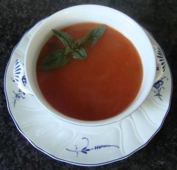 Tomatensoep met basilicum 3