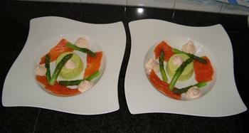 Gerookte zalm met aspergemousse 10