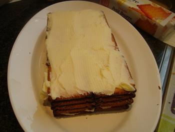 Petit beurrekoek met boterroom of koninklijk dessert 4