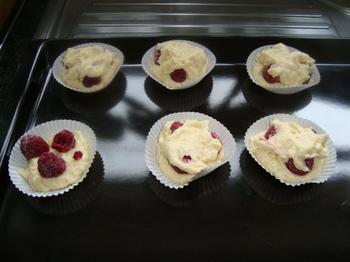 Yoghurtcakejes met frambozen 2