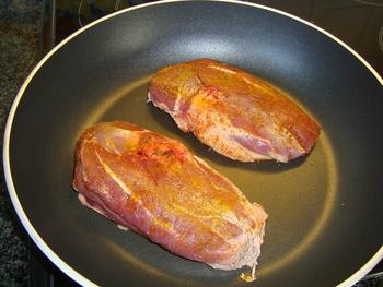 Eendenborstfilet met roomsaus en savooikool 4