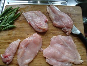 Kippenrolletjes met ham, sla, gehakt en venkelrisotto 3