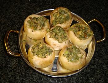 Ovenschotel: gevulde champignons met pesto 6