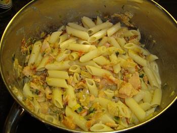 Penne rigate met gerookte zalm 3