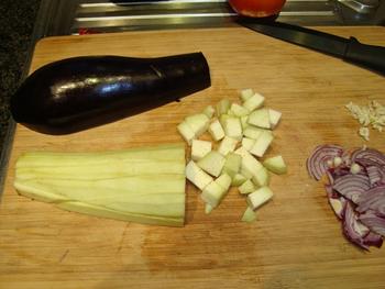 Tagliatelle of penne met aubergine, courgette en tomaat 2