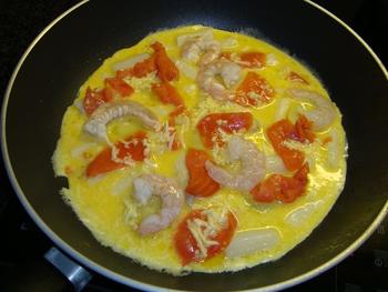 Tortilla met asperges, garnalen en zalm 3