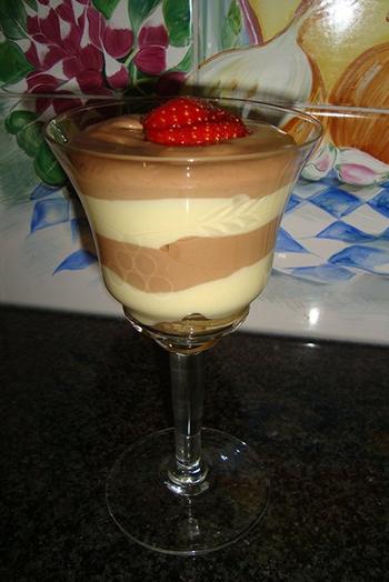 Mascarpone in laagjes met chocolade 10