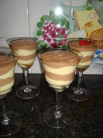 Mascarpone in laagjes met chocolade 9