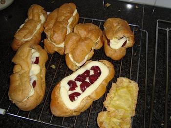 Eclairs met kersen 3