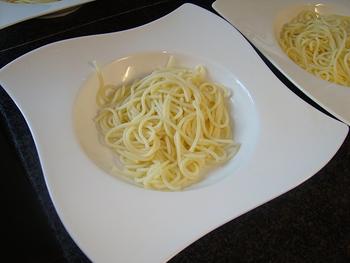 Spaghetti met bisquesaus, vis en scampi 6