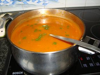 Tomatensoep met balletjes en vermicelli 7