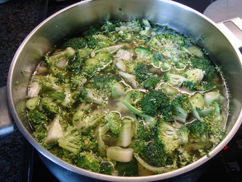 Broccolisoep met Roquefort 5