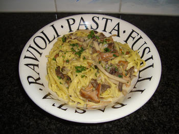 Vegetarische tagliolini met bospaddenstoelen 9