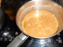 Falafel van linzen en pompoen met stamppot en uiensaus 7
