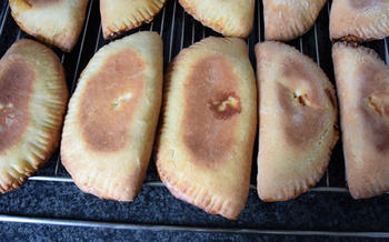 Gözleme of hartige, gevulde Turkse pannenkoeken. (Ik bakte ze in de oven) 9