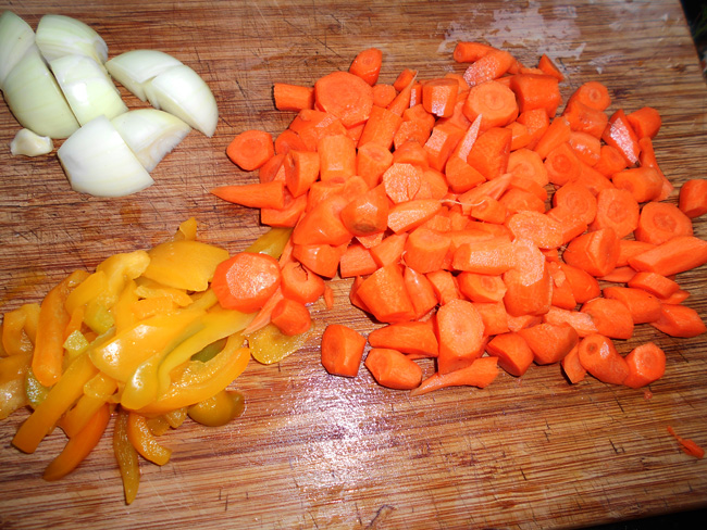 Koud boterhambeleg van wortel en paprika in de thermomix 1