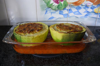 Gevulde, ronde courgettes met quinoa of rijst 10