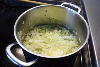 Kabeljauwhaasje met groentesaus in de oven 2