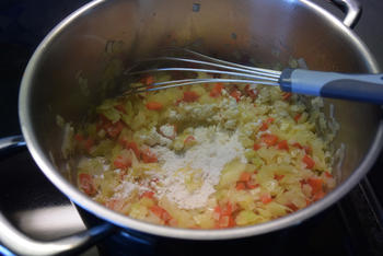 Kabeljauwhaasje met groentesaus in de oven 6