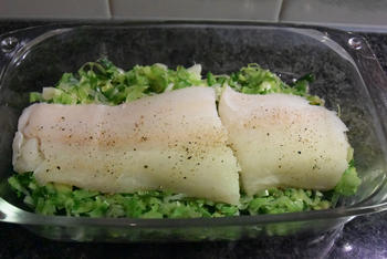 Ovenschotel van visfilets, prei en aardappelen. 4