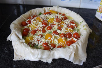 Vegetarische quiche van filodeeg met prei en tomaatjes 9