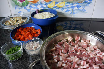 Heerlijke, roergebakken bloemkoolcouscous met paprika en spek 8