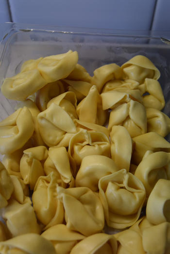 Tortelloni met kaassaus 2