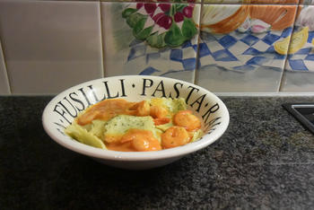 Scampi met pittige duivelsaus en pasta 6