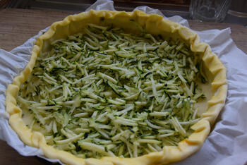 Eenvoudige quiche met mascarpone en courgette 5