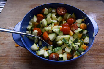 Maxim's zalmforel met courgette in papillot 3
