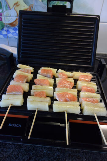 Zalm-asperges spies in de grillpan of op de barbecue 4