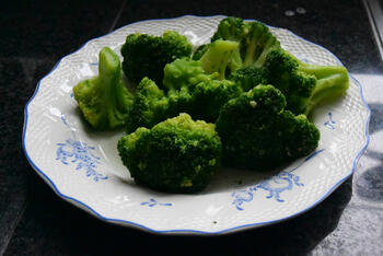 Broccoli met picklessaus 2