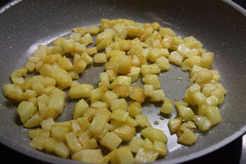 Gemarineerde zalm met gebakken aardappelsla 5