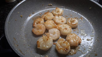 Pasta met scampi en champignons 3