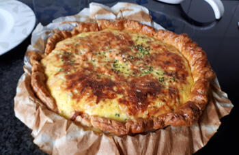 Quiche met bloemkoolrijst en gerookte zalm 6