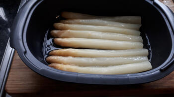 Asperges met peterseliesaus 4