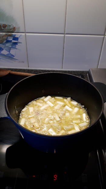 Rijst met asperges, daslook en eieren 6