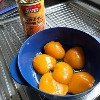 Biscuitrol met lemon curd en mango 5