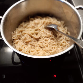 Met gehakt gevulde spitskoolbladeren 10