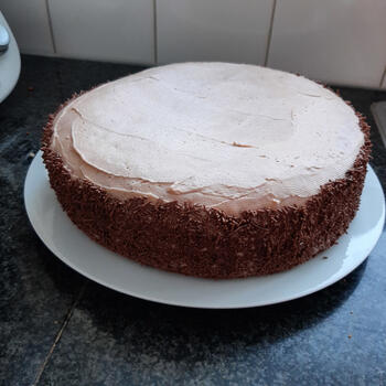 Boterroomtaart met macarons 3