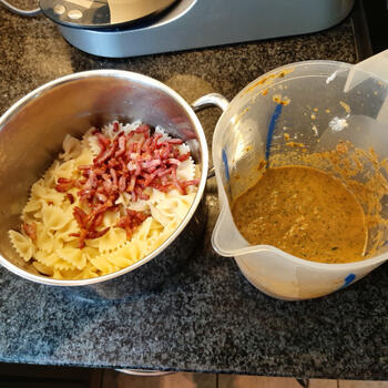 Farfalle met ricotta, spinazie en spekjes 7