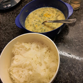 Hartige taart of quiche met witte kool 4