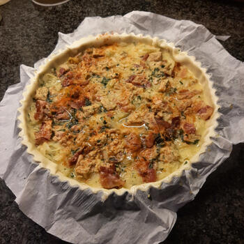 Hartige taart of quiche met witte kool 7