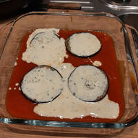 Pasta con melanzane.      Spirelli, aubergines, kruidenkaas, tomatensaus 5