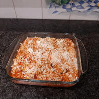 Pasta con melanzane.      Spirelli, aubergines, kruidenkaas, tomatensaus 7