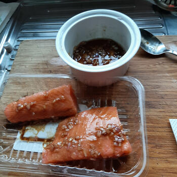 Pok� bowl met scampi en spitskool 2